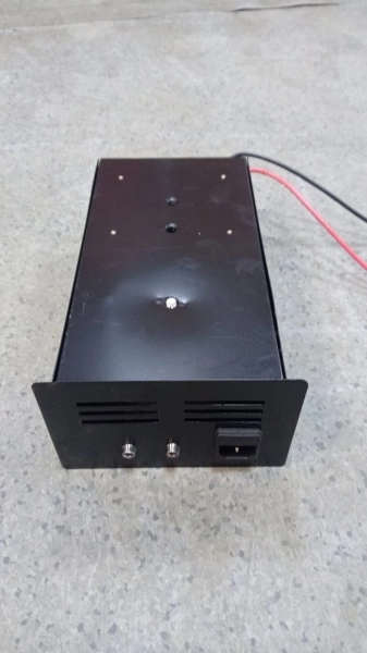 фото зарядное устройство для штабелёров ctd 12v/15a встроенное (charger)